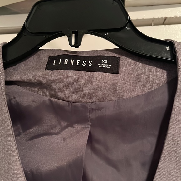 Lioness top - Picture 3 of 7